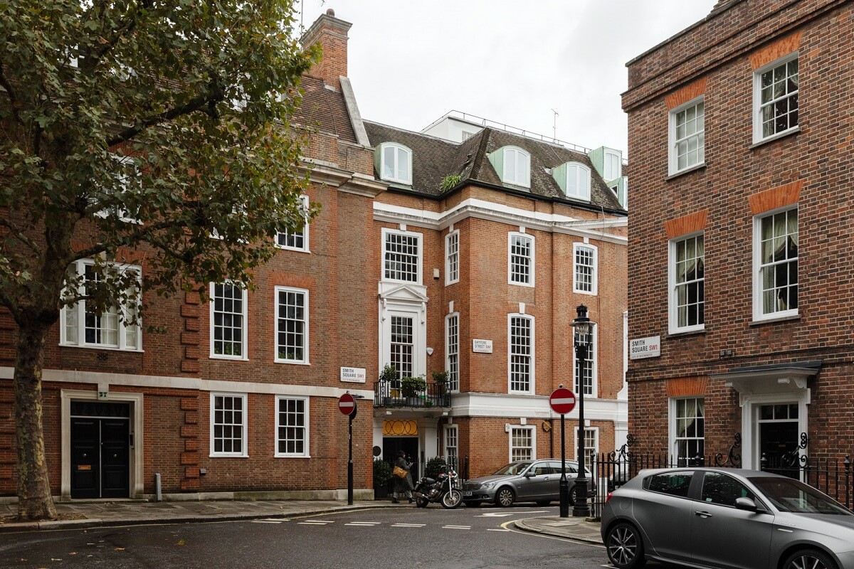 A Unique London Home with Terrazzo Tiles and a Roof Terrace 26 exterior central london apartment nordroom