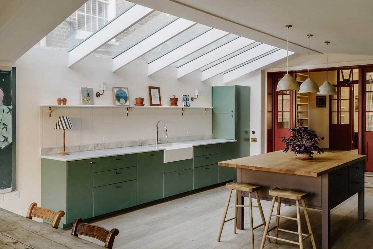 Beautiful Kitchens with Skylights That Add Light and Style 16 modern green kitchen and skylights