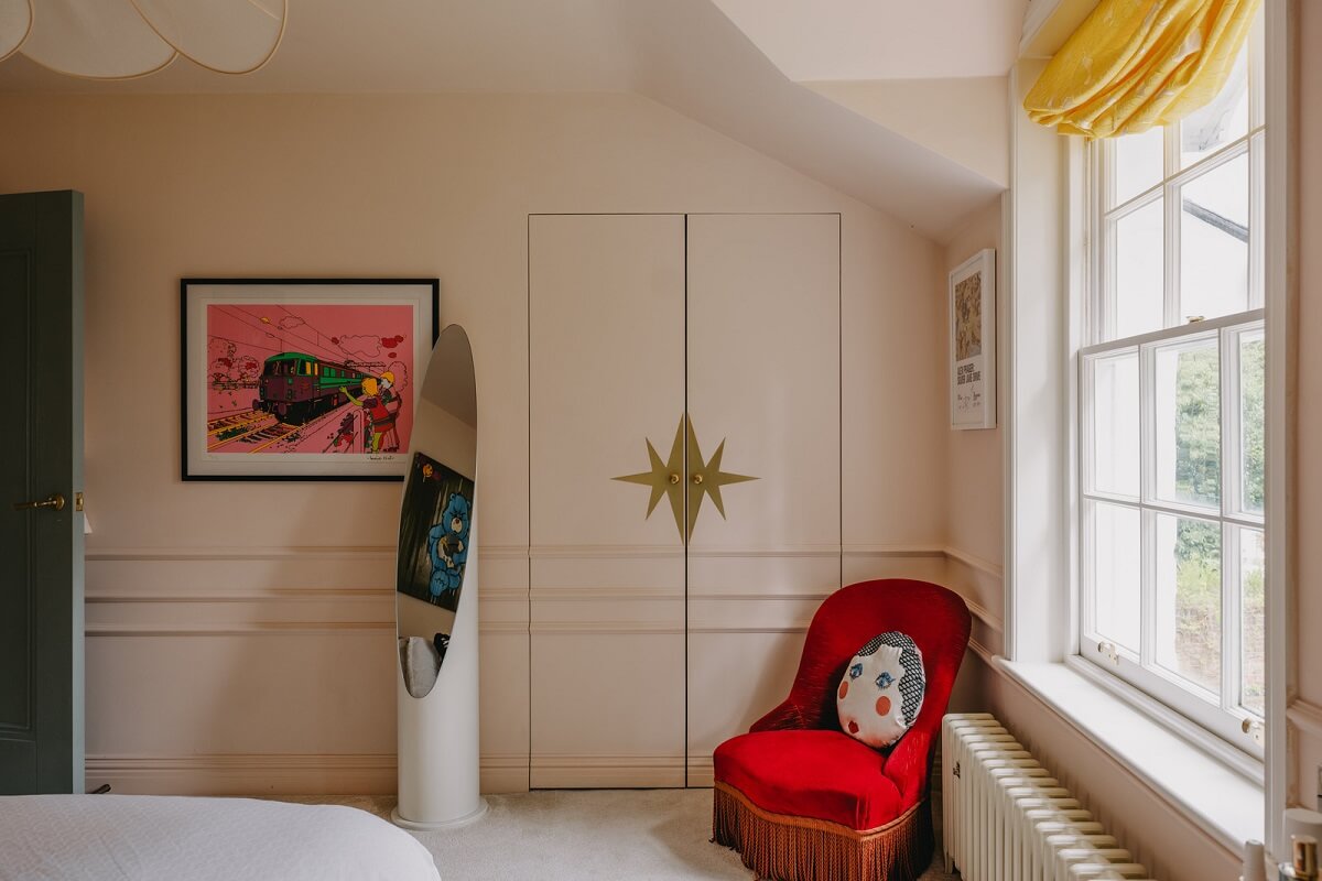 A White English House with a Beautiful Open-Plan Kitchen 15 light pink bedroom built in wardrobes
