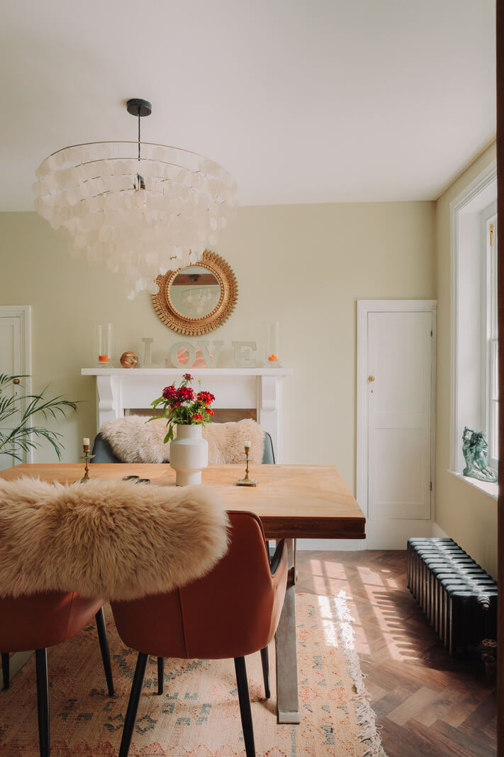 Colorful Rooms in an Elegant Georgian Home in England 7 dining room