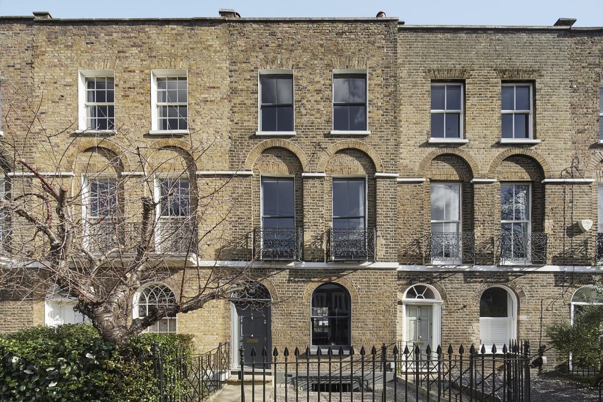 A Georgian Townhouse with a Modern Concrete Extension 1 georgian townhouse london