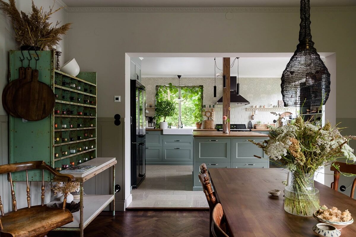 A Beautiful Family Home in a Grand 1930s Villa in Sweden 1 open plan dining room and kitchen