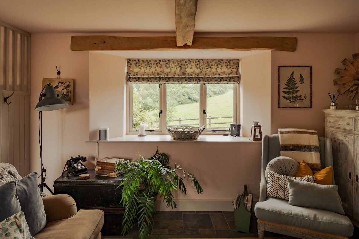 Cottage-Style Interiors in an English Barn Conversion 2 small window living room