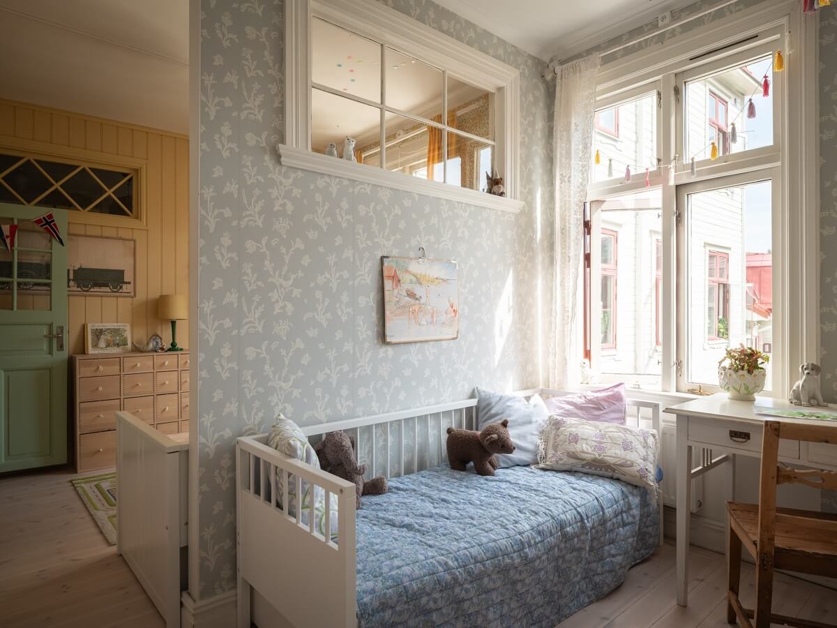 Charming Vintage Country Style in a Family Apartment in Sweden 25 double childrens bedroom with wallpaper nordroom