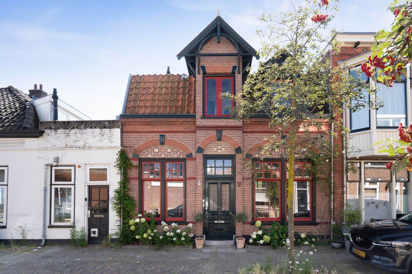 Rich Colors in a Charming Late 19th-Century Home in The Netherlands 1 charming old house netherlands nordroom