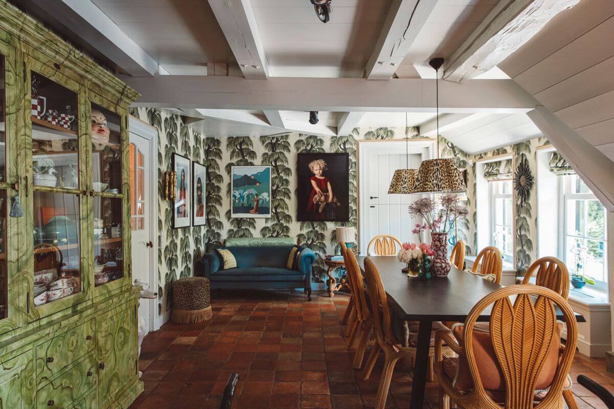 Best of 2024: Dining Rooms 15 dining area large table white painted beams