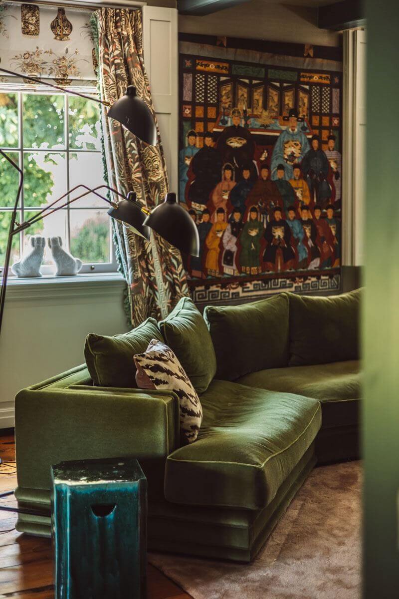 Best of 2024: Living Rooms 38 green velvet sofa