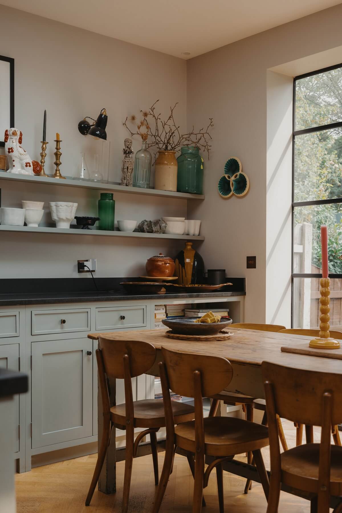kitchen detail shelves and wooden table