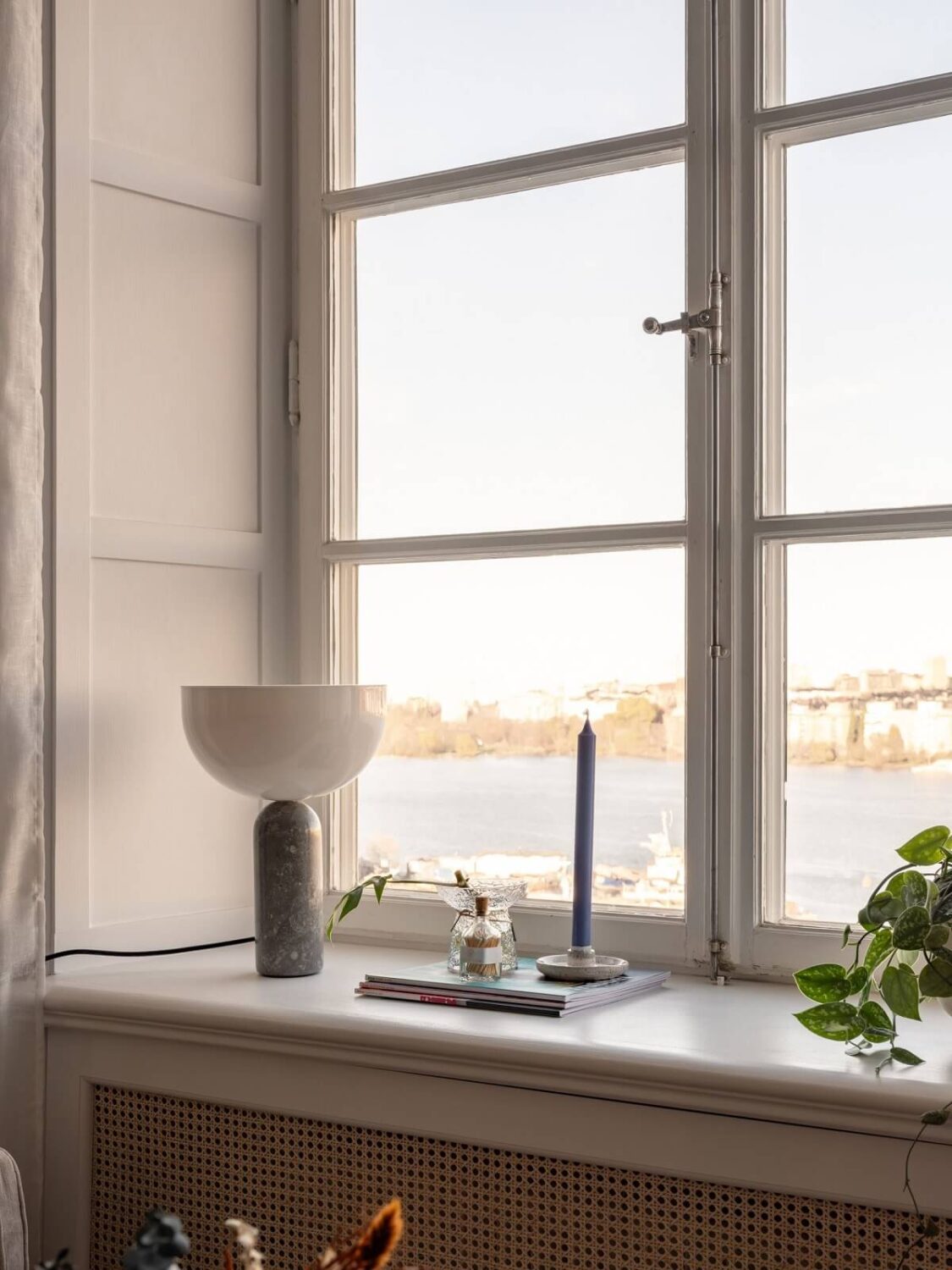 A Small and Serene Apartment with an Industrial Glass Bedroom 7 MED1D84F86A6200416B8B9F9DE866BC0144 20241108090848 w2200 q80 A Small and Serene Apartment with an Industrial Glass Bedroom