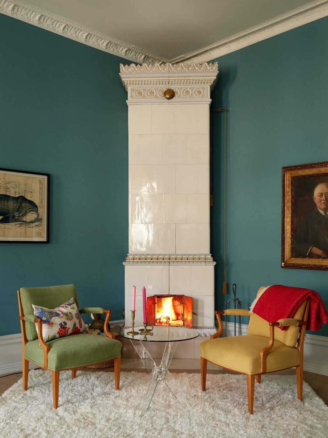 Best of 2024: Living Rooms 21 blue living room white fireplace