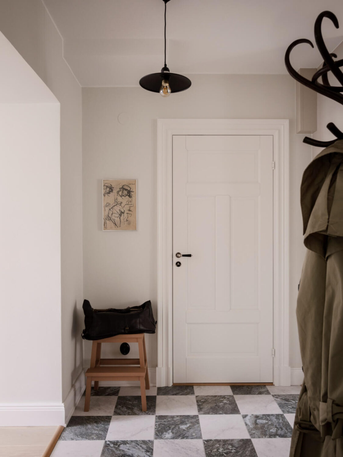 A Calm and Contemporary Apartment in a Former Office Space 25 hall with checkerboard marble floor A Calm and Contemporary Apartment in a Former Office Space