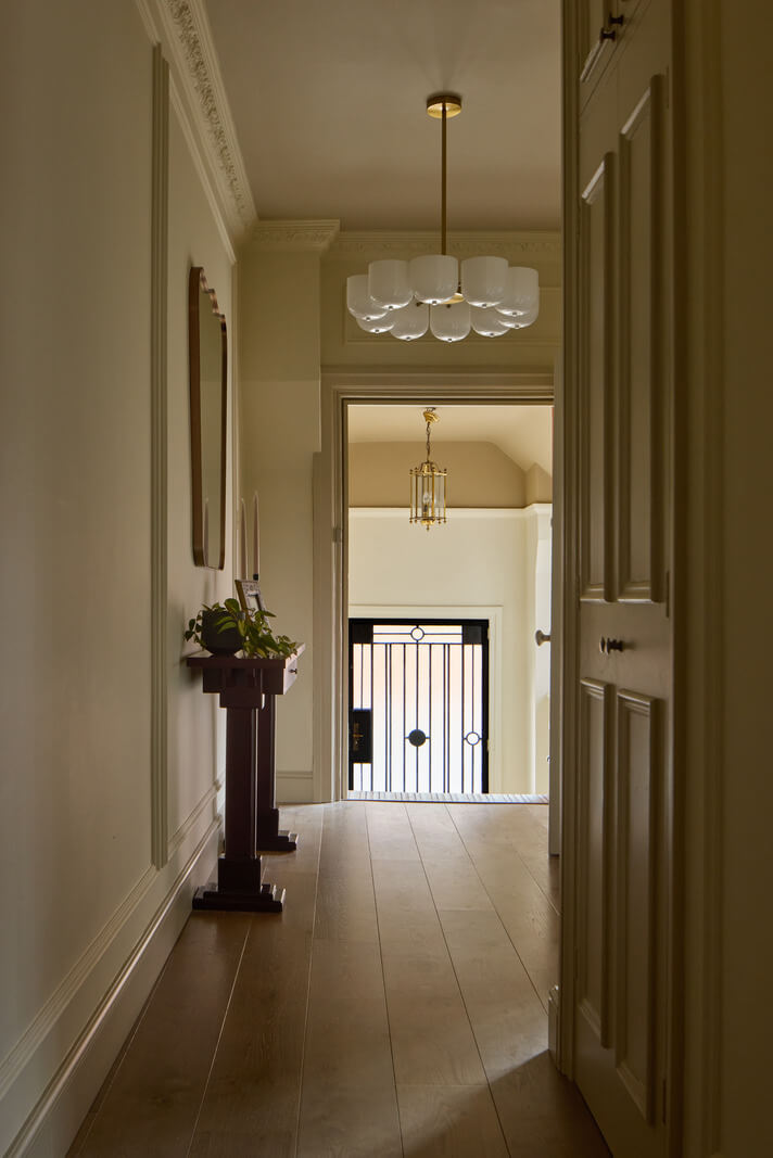 A Stunning Victorian House with Period Features and Surprising Spaces 17 hall