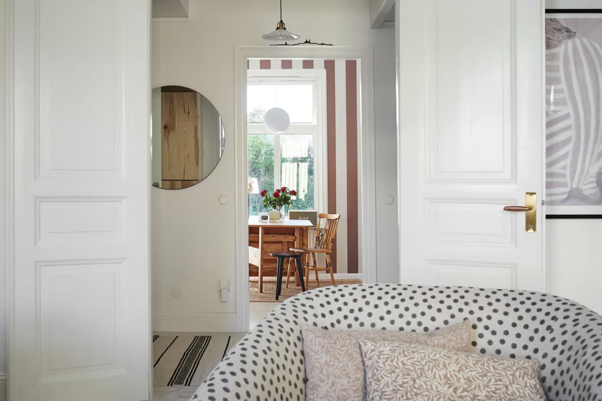 A Bright Turn-of-the-Century Apartment in Sweden 4 open floor plan scandi apartment