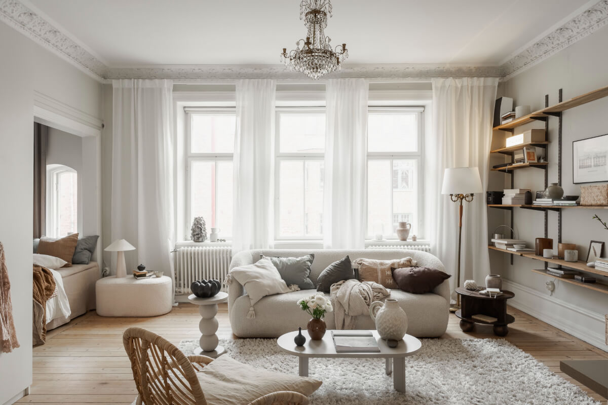 A Stylish Studio Apartment with Period Features and Large Windows 1 studio apartment with bed niche and shelves