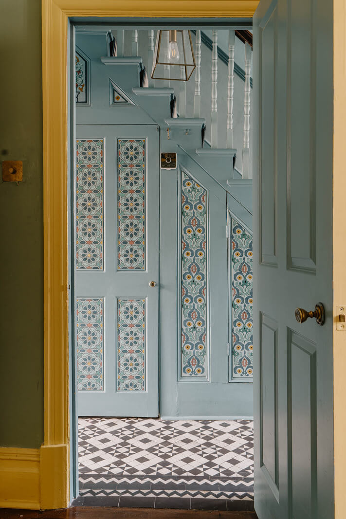Moroccan-Inspired Designs in a Unique Artist Family Home in London 16 painted cupboards