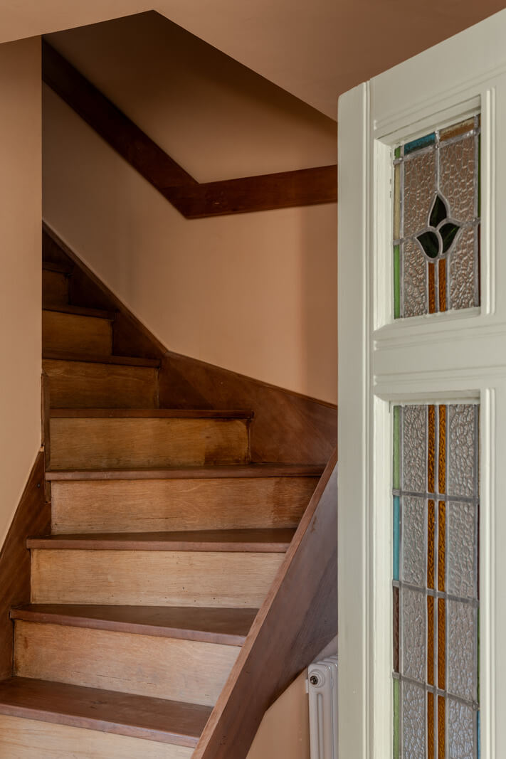 A Light Duplex Apartment in an Arts and Crafts Building 21 stained glass door