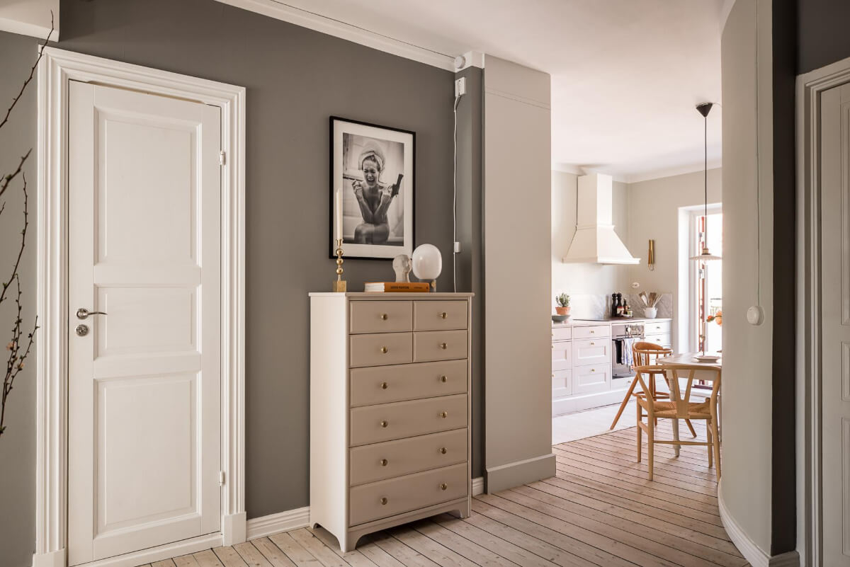 Gray Tones and a Classic Kitchen in a Swedish Apartment 21 open hall toward kitchen