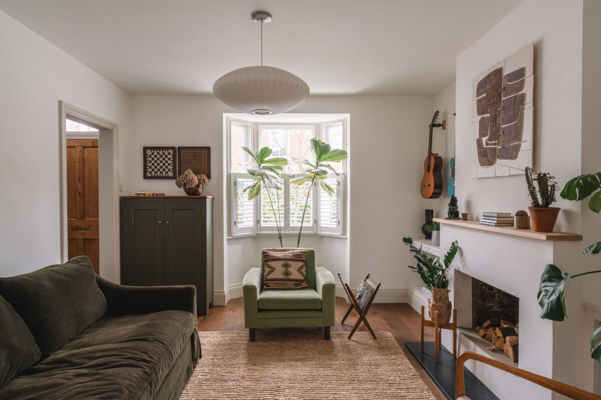 A Kitchen with Terracotta Tiles in a Renovated English Home 1 white living room bay window