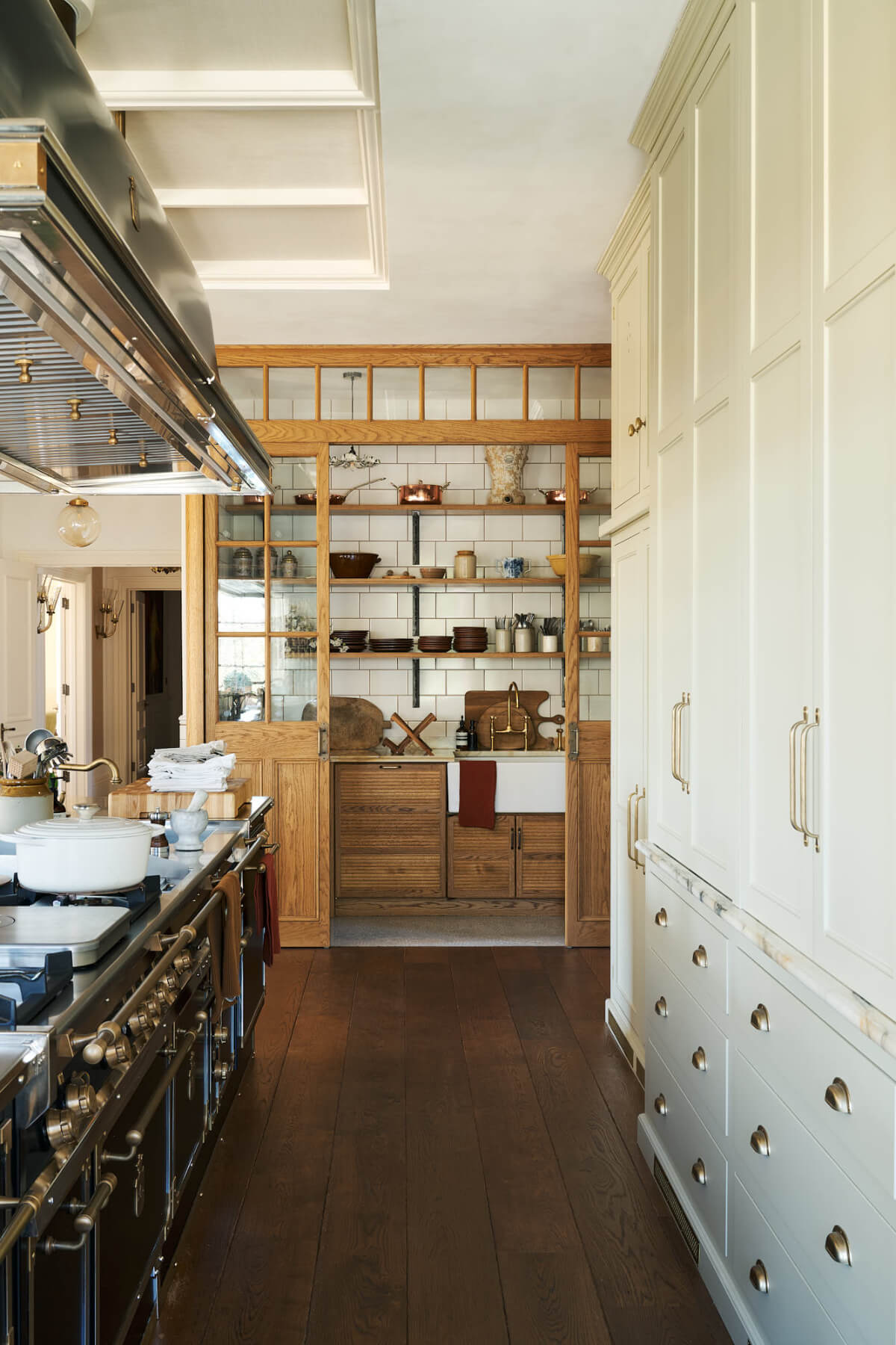 6.TheClassicEnglishKitchen-deVOL_LOW-RES