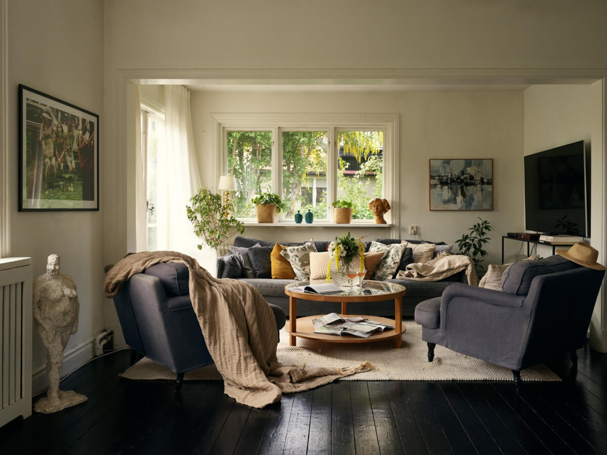 A Cozy Family Home in a Semi-Detached Early 20th-Century House 1 a3 A Cozy Family Home in a Semi-Detached Early 20th-Century House