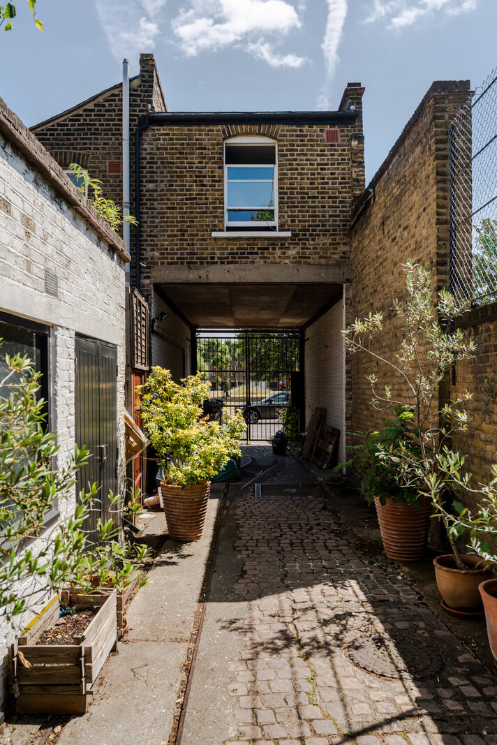 An Industrial Mews House with a Sebastian Cox deVOL Kitchen 26 mews house entry