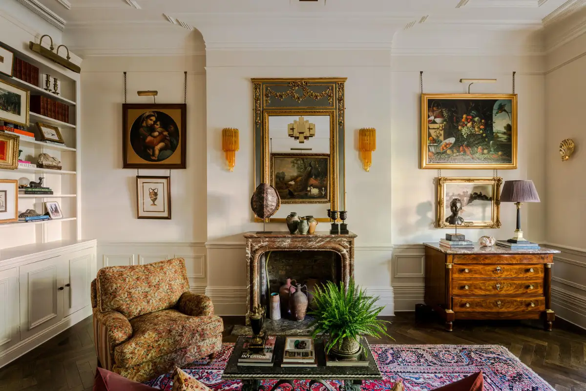 A Mixture of Patterns, Colors, and Materials in a Stunning London Apartment 5 pattern-color-materials-london-apartment-nordroom