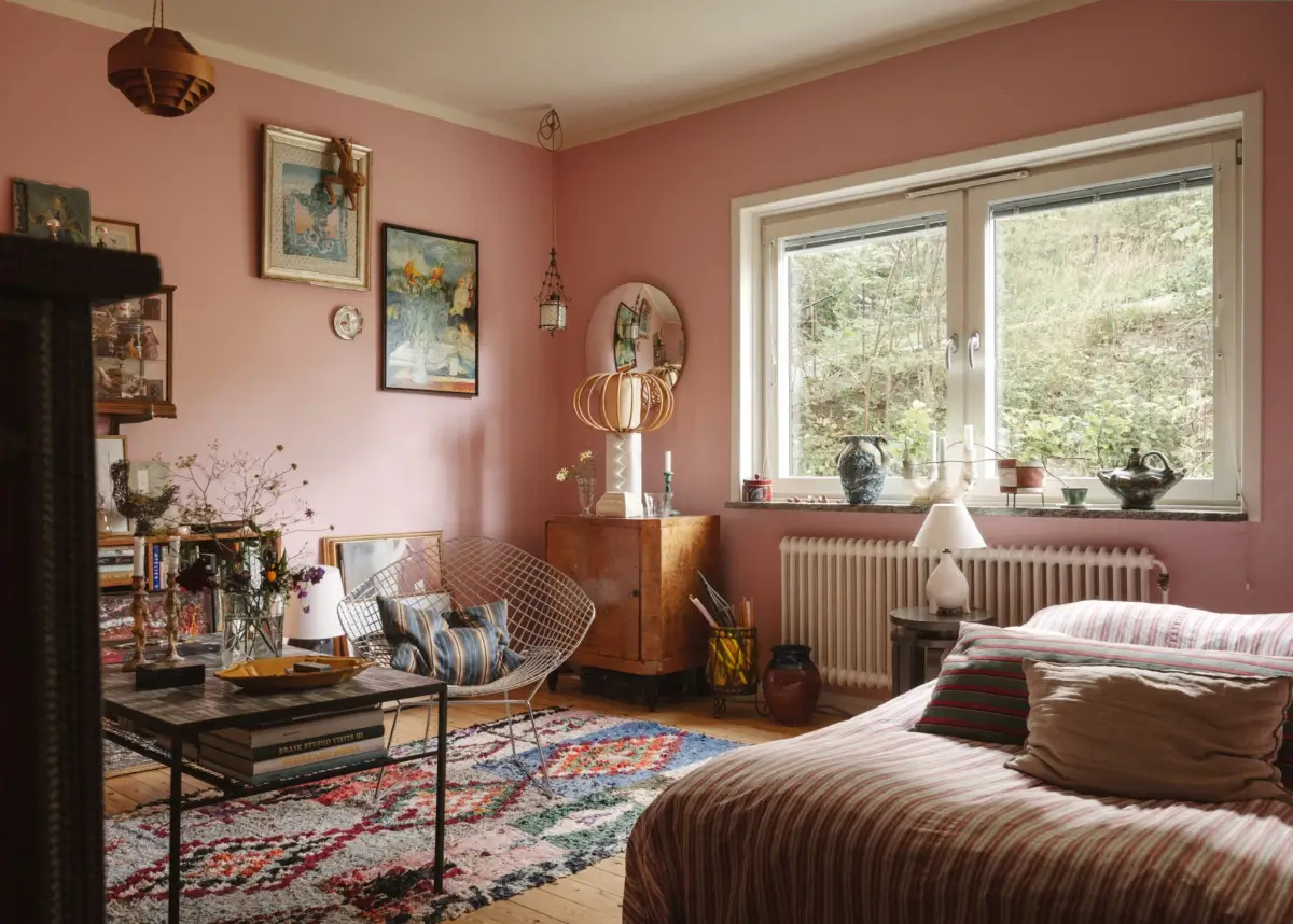 pink studio apartment