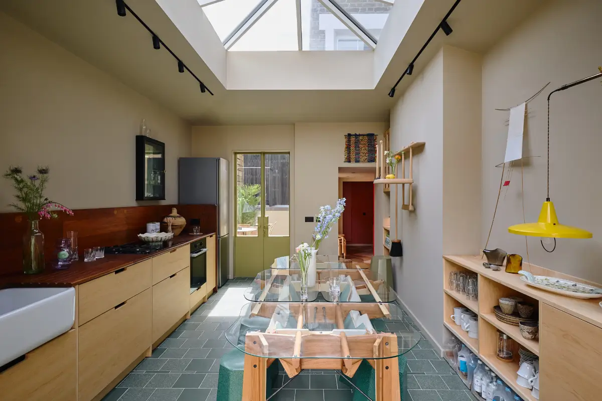 A Playfully Renovated Neo-Jacobean Villa in London 12 colorful-neo-jacobean-villa-london-nordroom