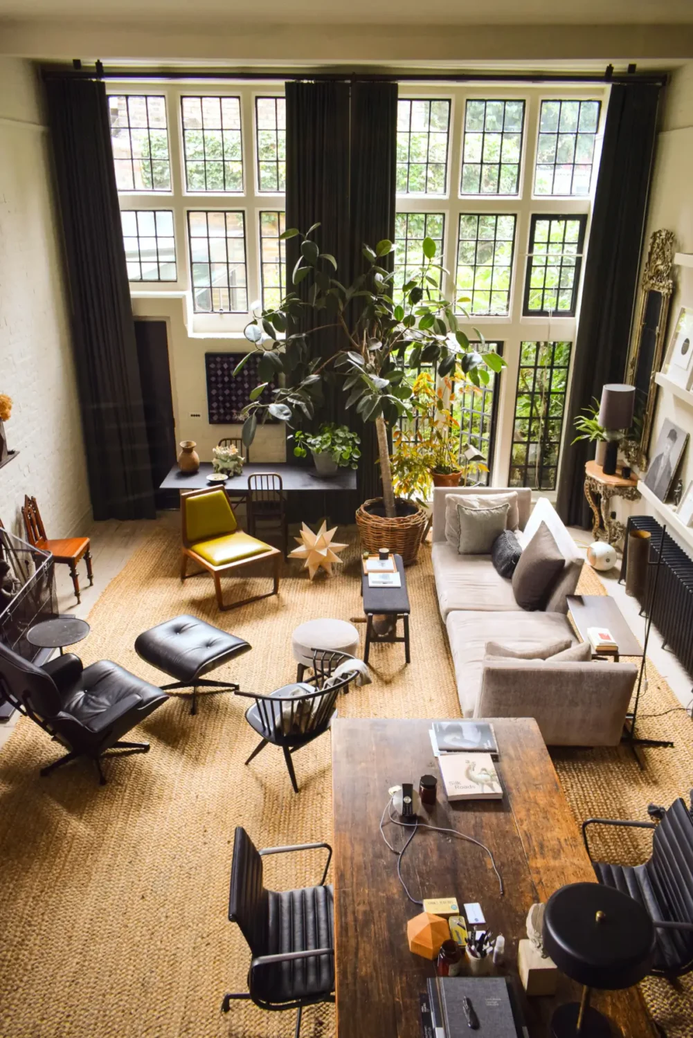 A Spectacular Split-Level Apartment in Vauxhall's Former Art School 1 split-level-apartment-school-conversion-london