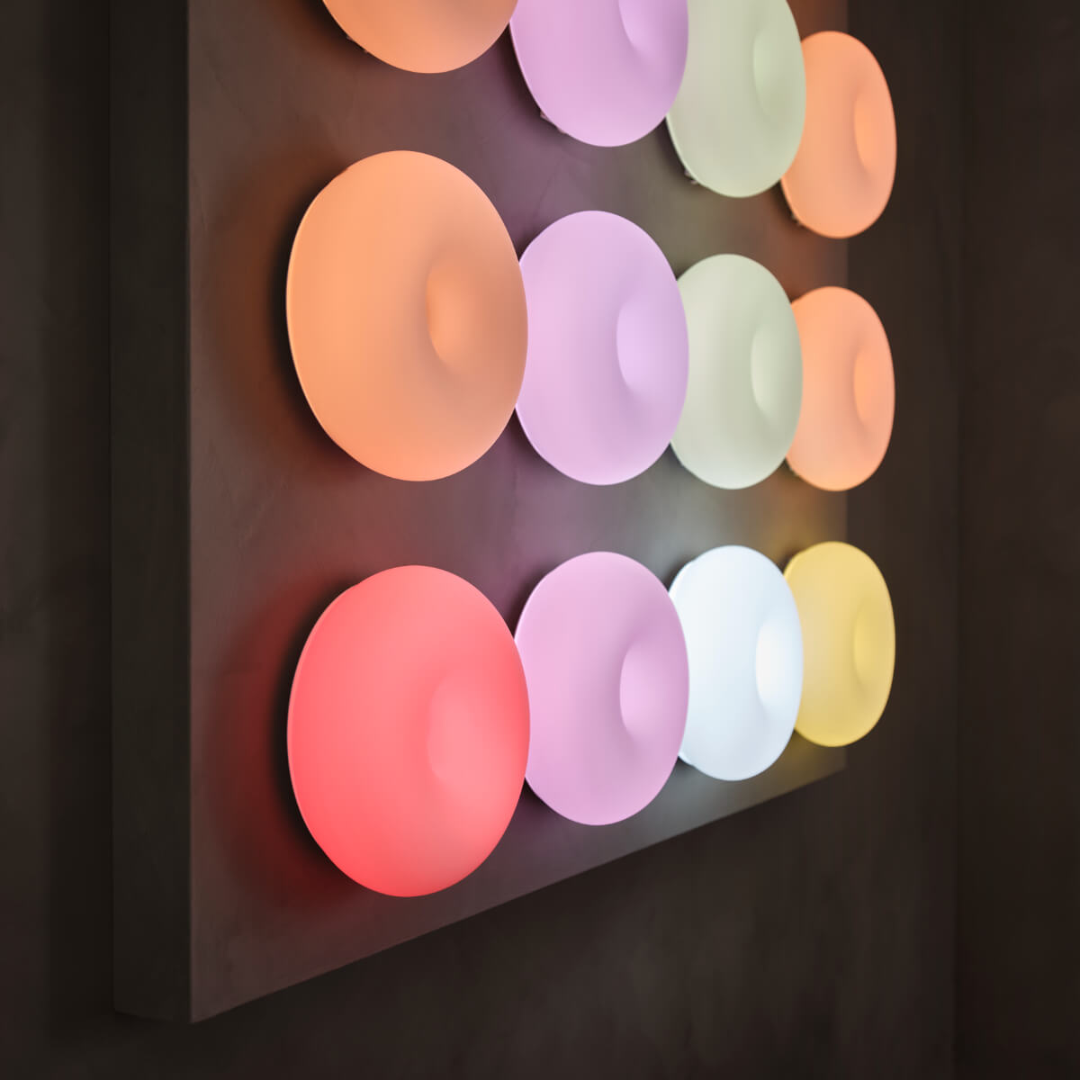 IKEA Refreshes VARMBLIXT with Smart Lighting & Extends Sabine Marcelis Collaboration 4 IKEA-VARMBLIXT-2026-Sabine-Marcelis-nordroom