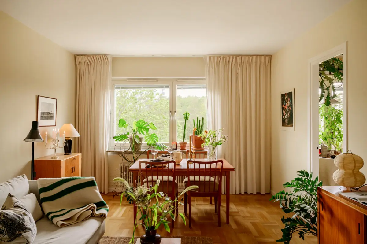 beige-interiors-1950s-apartment-stockholm-nordroom
