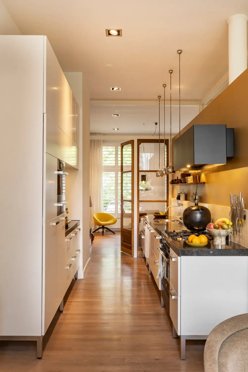 A Luxurious Amsterdam Duplex Apartment with Soaring Ceilings and a Private Garden 14 grand-amsterdam-duplex-apartment-small-garden