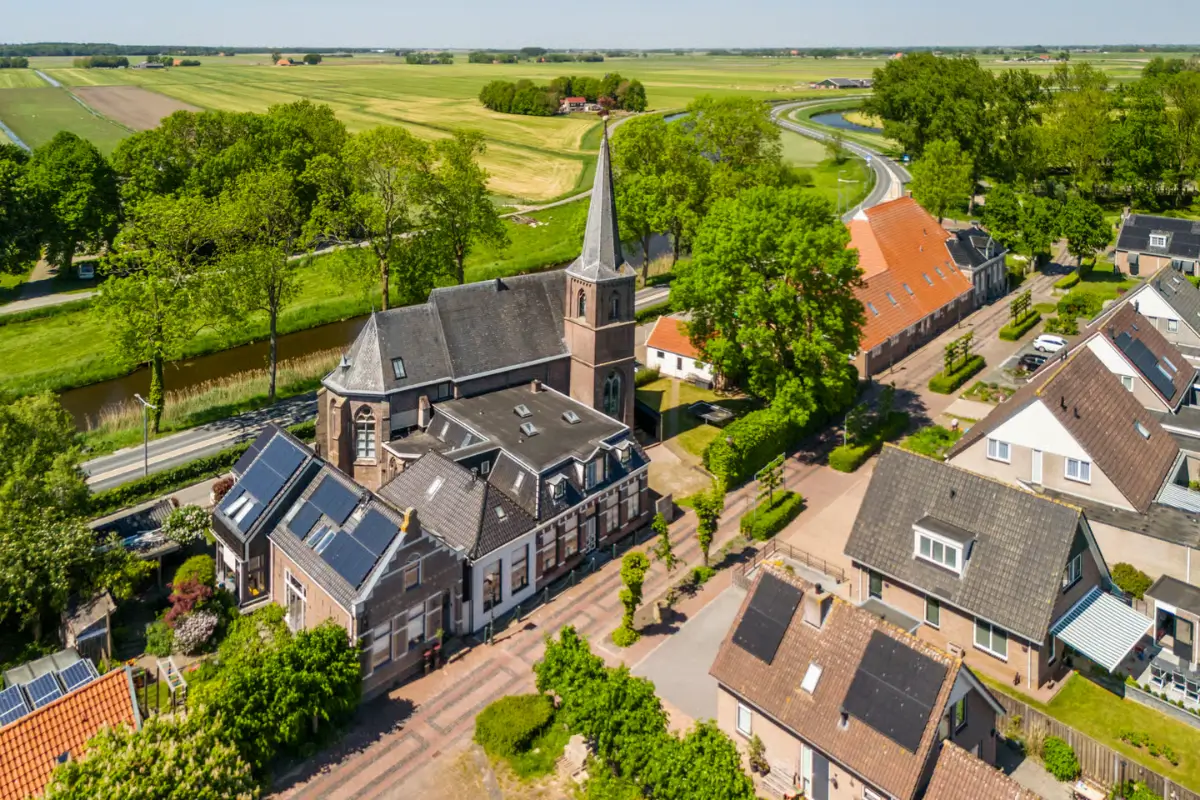 neo-gothic-19th-century-church-conversion-netherlands-nordroom