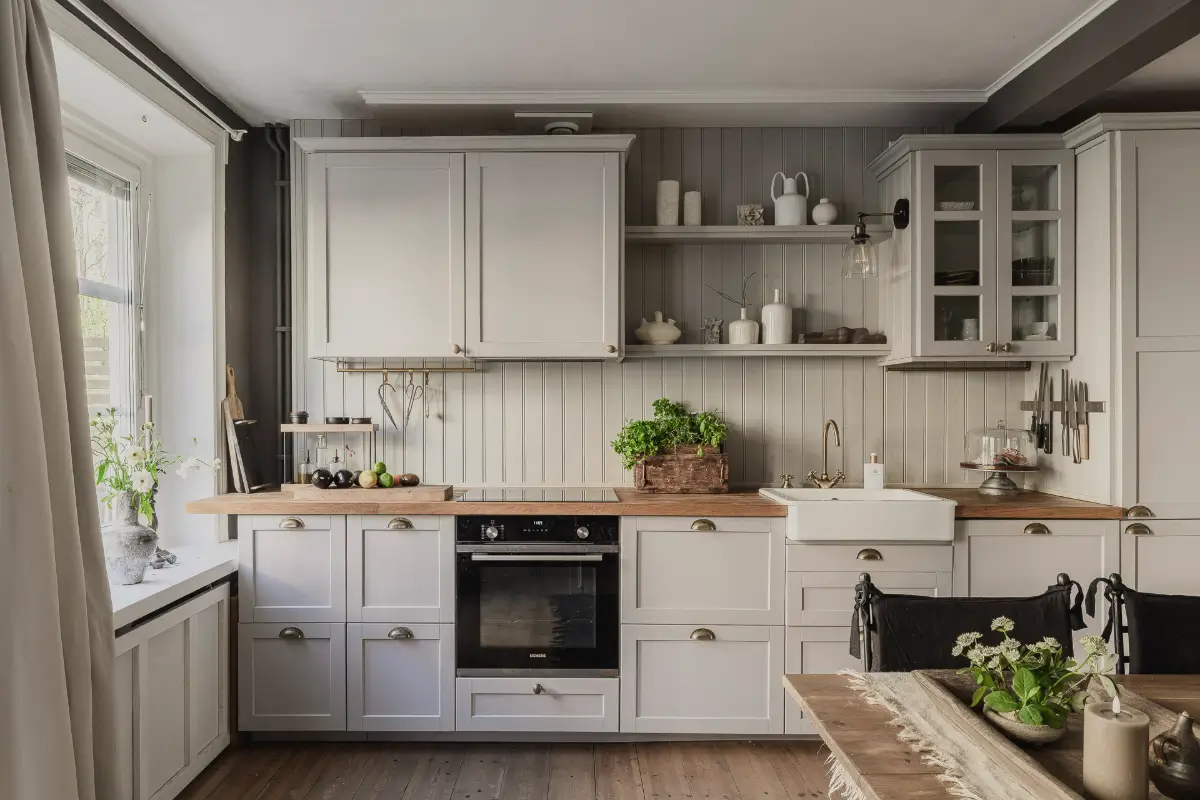charming-light-filled-ground-floor-apartment-sweden-nordroom