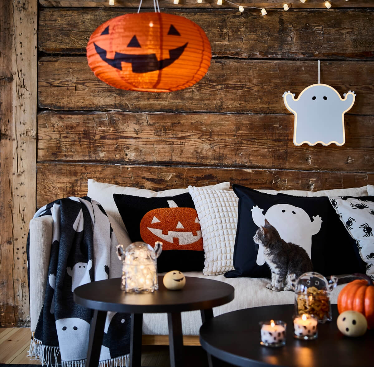 IKEA HÖSTAGILLE & KUSTFYR: Cozy Autumn and Halloween Decorations 24 ikea kustfyr halloween decor living room nordroom IKEA HÖSTAGILLE & KUSTFYR: Cozy Autumn and Halloween Decorations