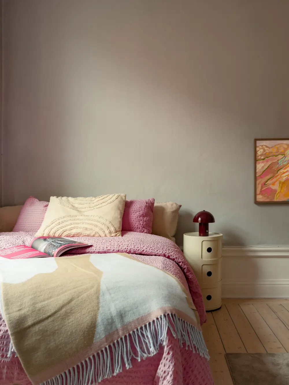 A Stylish Studio Apartment with a Sunny Yellow Kitchen 7 turn-of-the-century-studio-apartment-stockholm-nordroom
