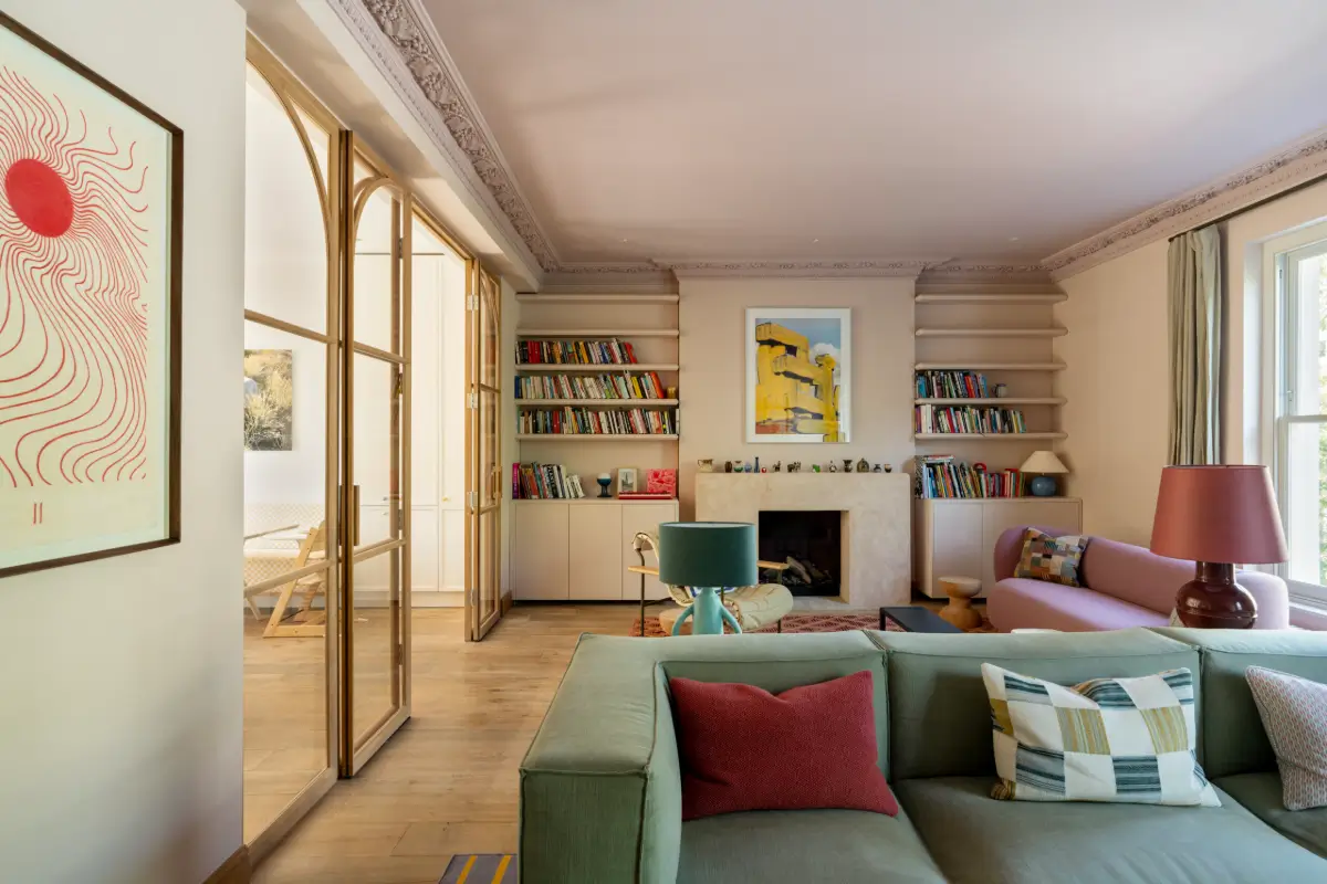 Colorful Mediterranean-Inspired Interiors in a Luxury London Home 2 Mediterranean-influenced-interiors-holland-park-home