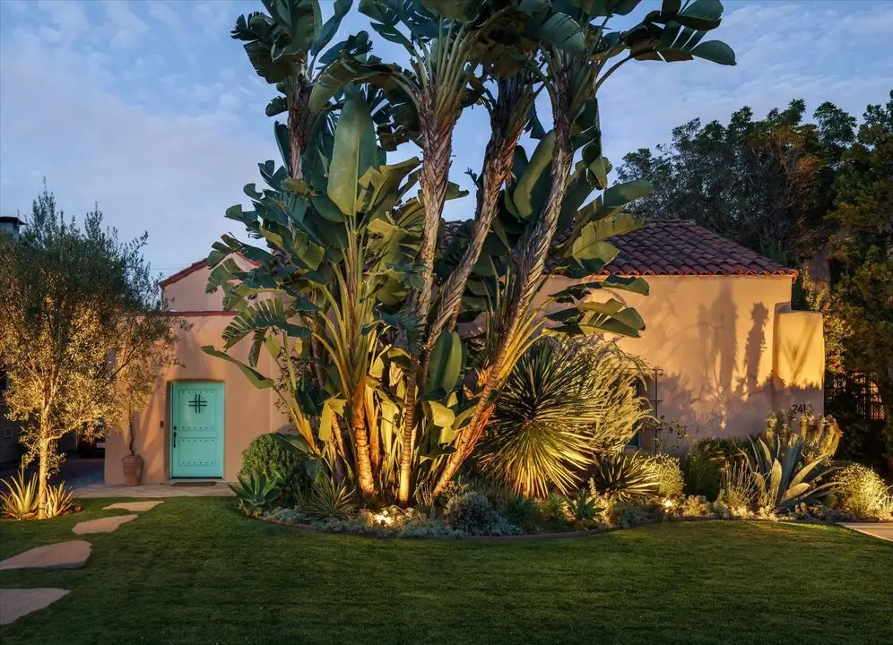 Alice Lynch House: One of Los Angeles’ Last Authentic Adobe Homes is For Sale 1 alice-lynch-house-adobe-home-los-angeles