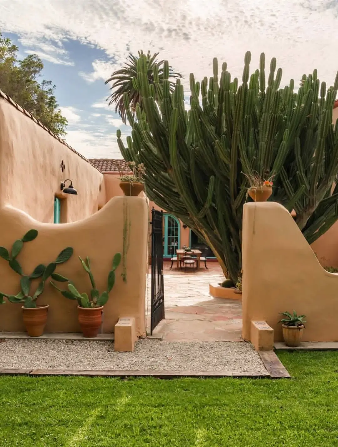 Alice Lynch House: One of Los Angeles’ Last Authentic Adobe Homes is For Sale 37 alice-lynch-house-adobe-home-los-angeles