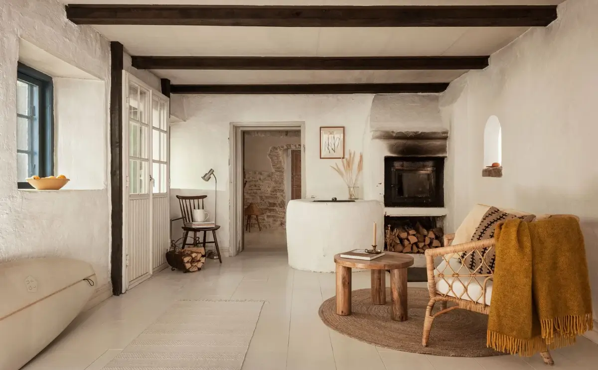 A Renovated Early 20th-Century Farmhouse on Gotland 14 charming-summer-house-swedish-island-gotland