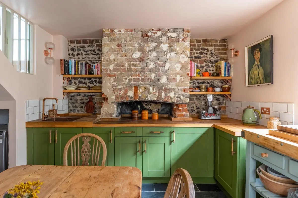 Period Character and Colorful Rooms in a Restored Georgian House 7 colorful-georgian-house-england
