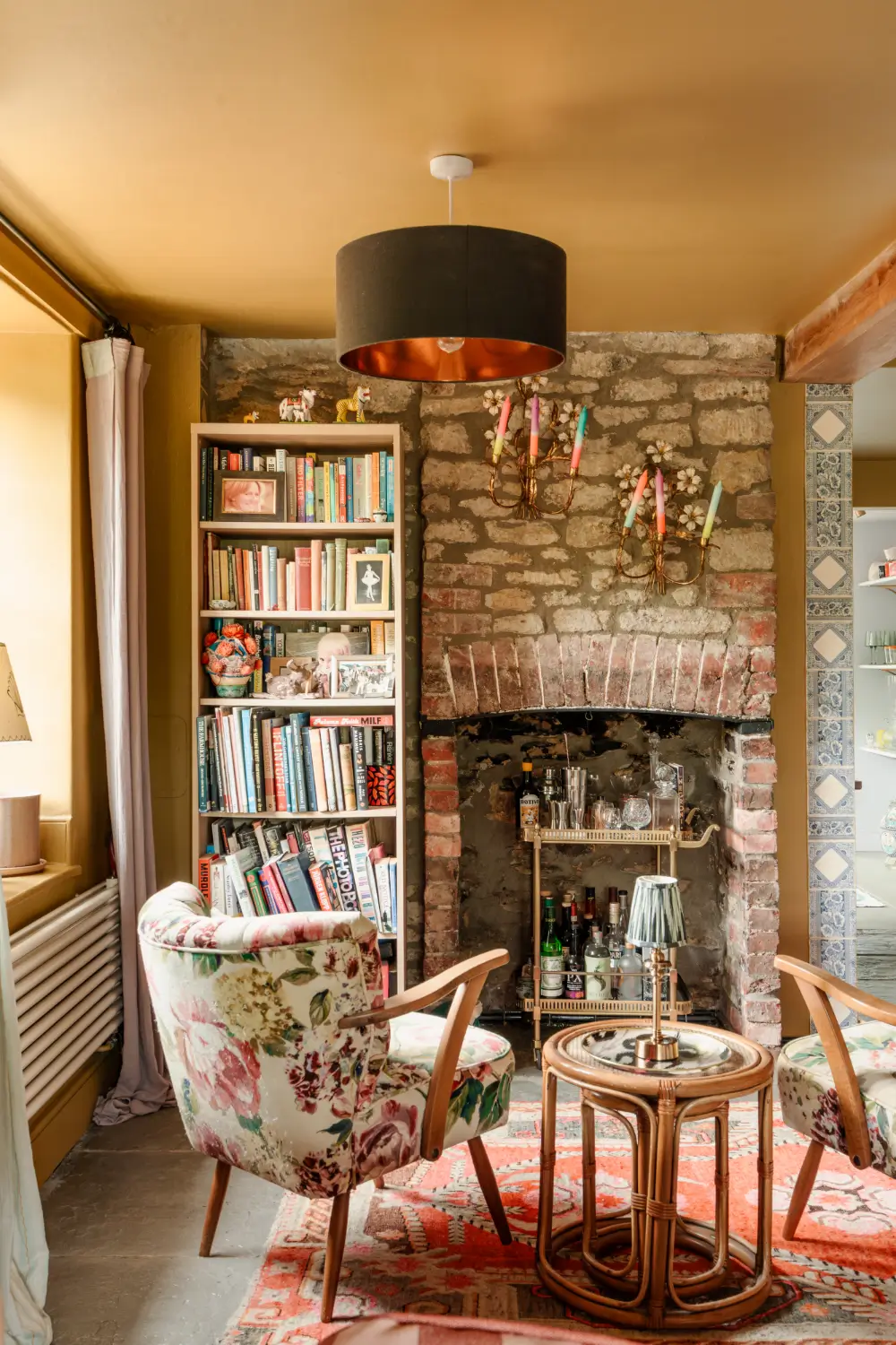 A Traditional Stone Cottage with a Black Timber Extension and Colorful Interiors 8 colorful-rubble-stone-cottage-wooden-extension-somerset