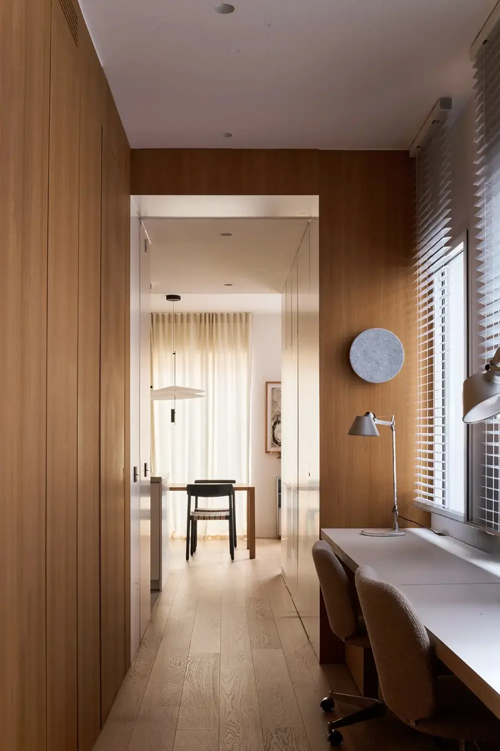 A Multifunctional Hall and Smart Storage in a Modern Madrid Apartment 15 modern-renovated-apartment-1940s-building-madrid-nordroom