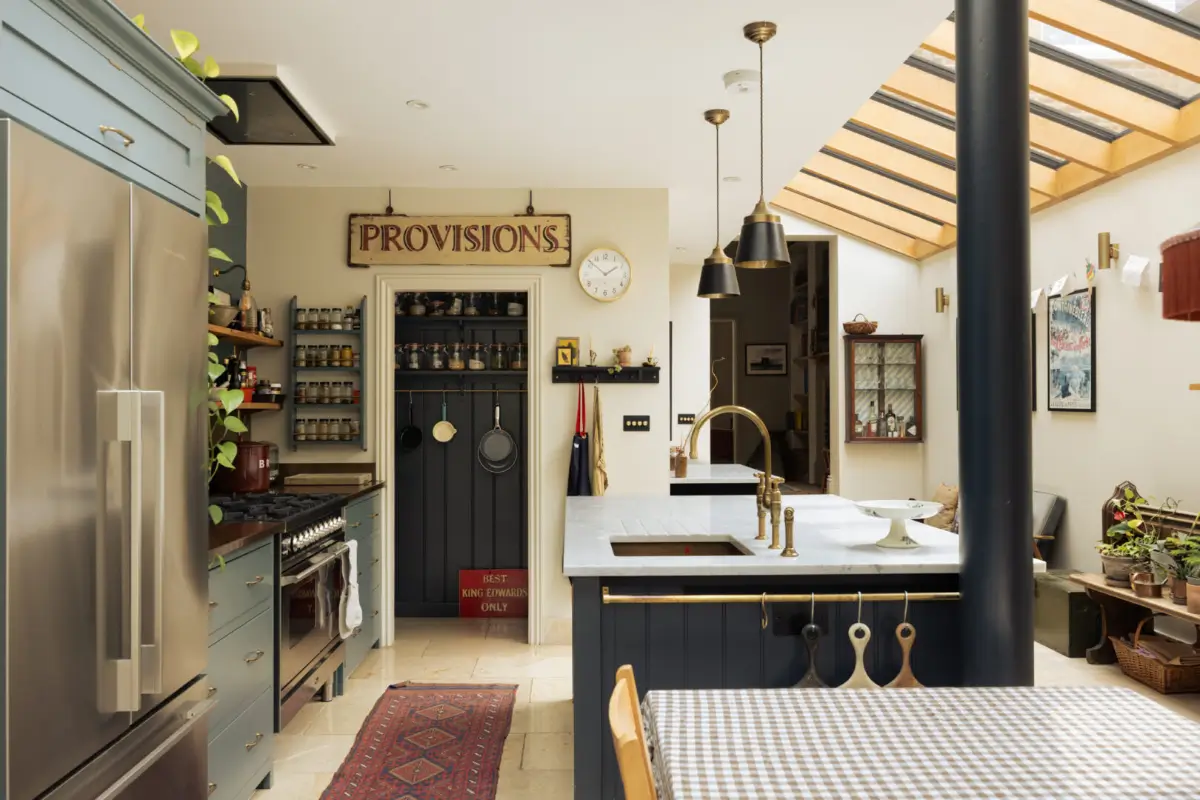 An Extended Victorian Family Home with a Blue deVOL Kitchen 8 renovated-extended-1860s-victorian-house-london-fields