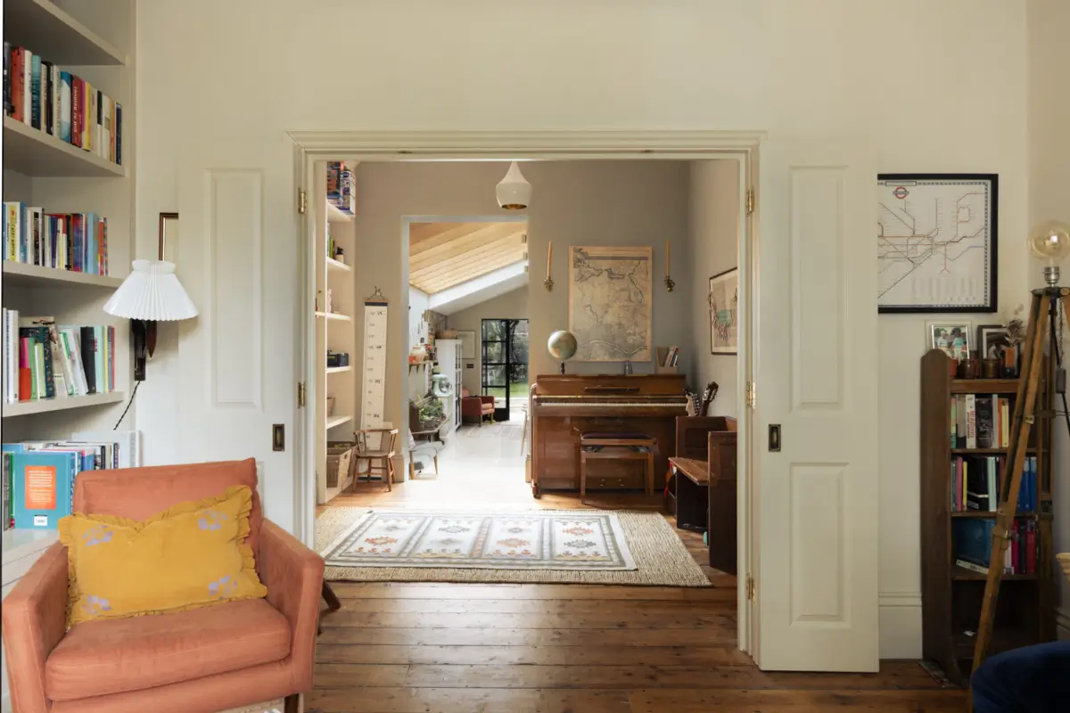 An Extended Victorian Family Home with a Blue deVOL Kitchen 29 renovated-extended-1860s-victorian-house-london-fields