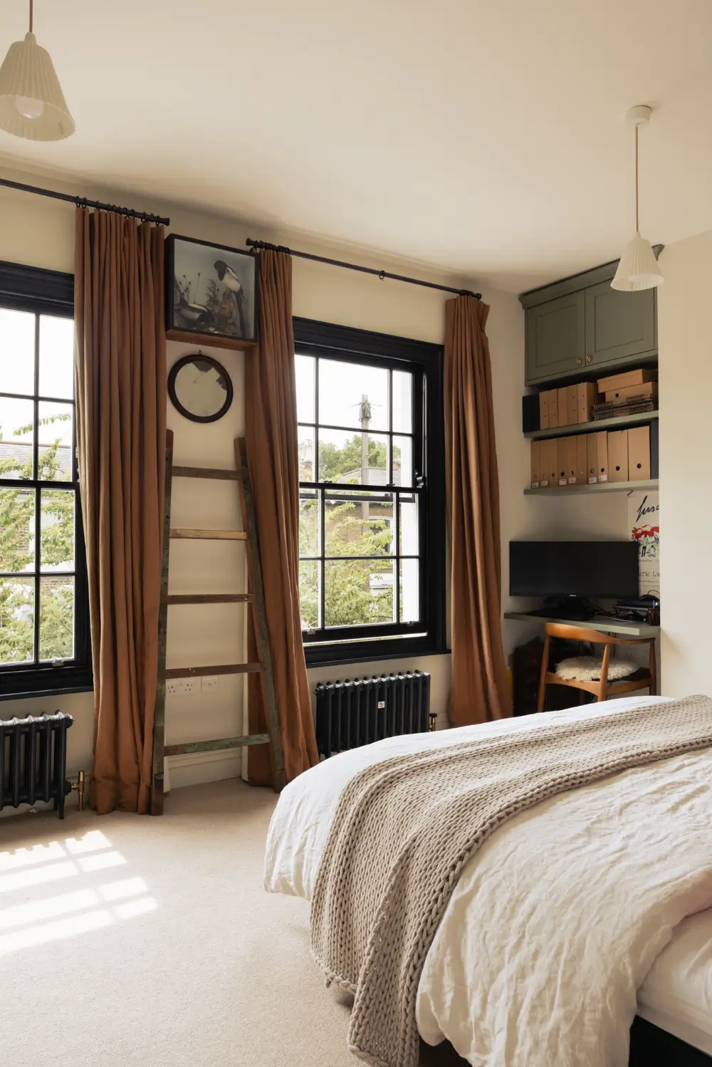 An Extended Victorian Family Home with a Blue deVOL Kitchen 34 renovated-extended-1860s-victorian-house-london-fields