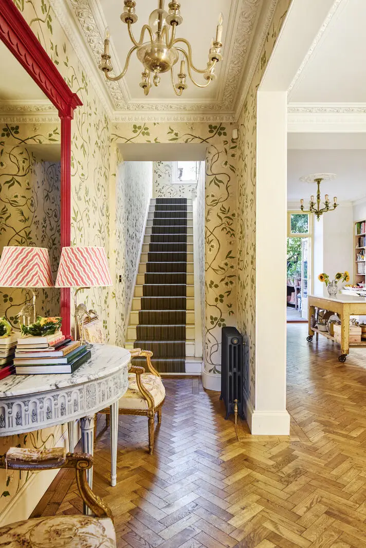 Inside Skye McAlpine's London Townhouse with a Yellow Monet-Inspired Kitchen 18 skye-mcalpine-victorian-london-townhouse-nordroom