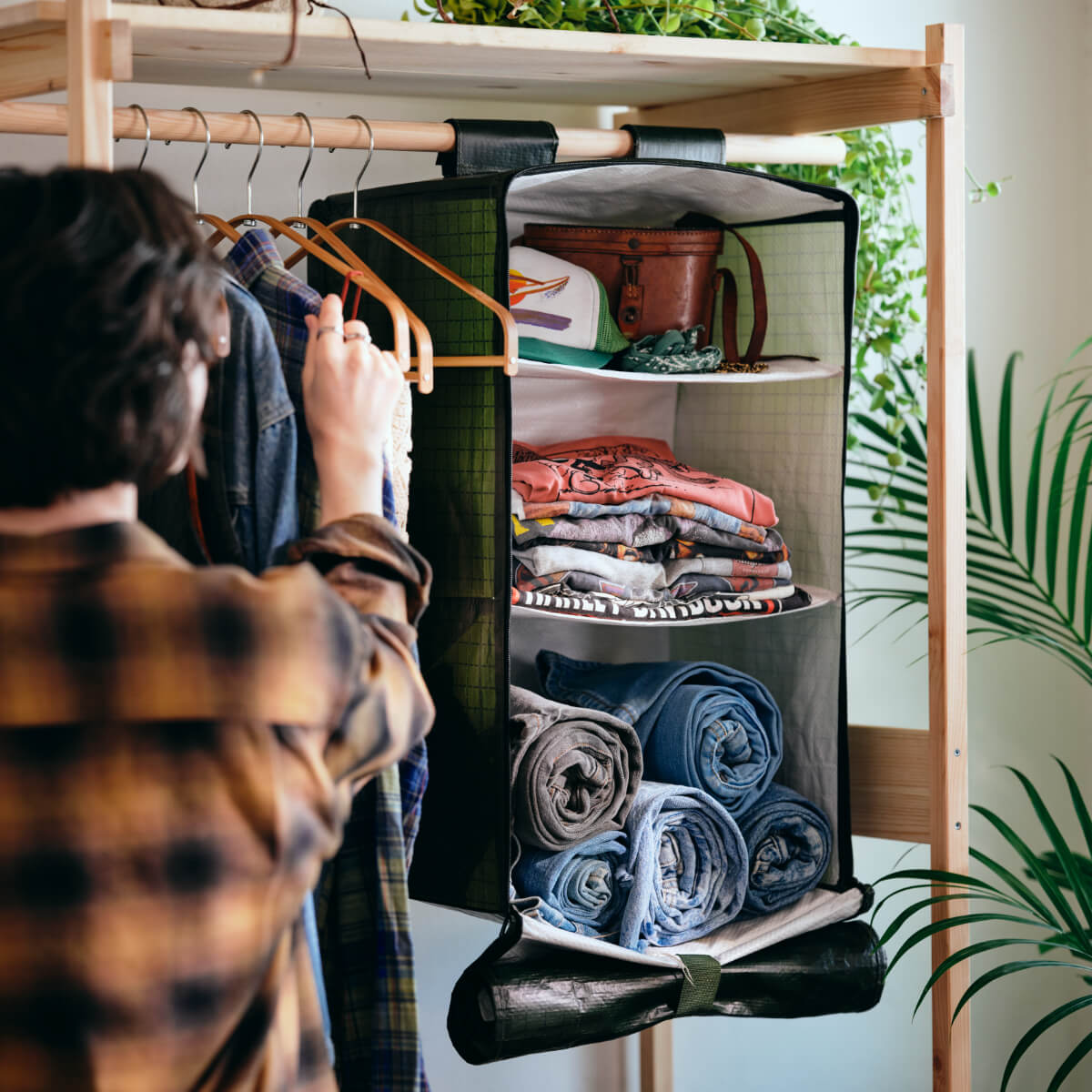 IKEA KOMPISHÄNG: Affordable, Multifunctional, and Moveable Furniture 12 wardrobe-storage-IKEA-KOMPISHANG-collection-nordroom