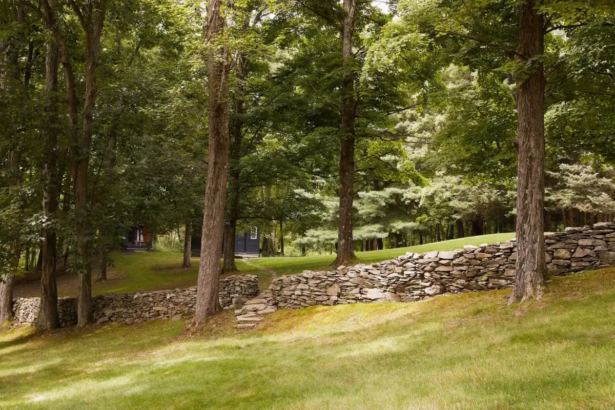A Thoughtfully Renovated and Extended 18th-Century Farmhouse in the Hudson Valley 38 late-18th-century-farmhouse-hudson-valley