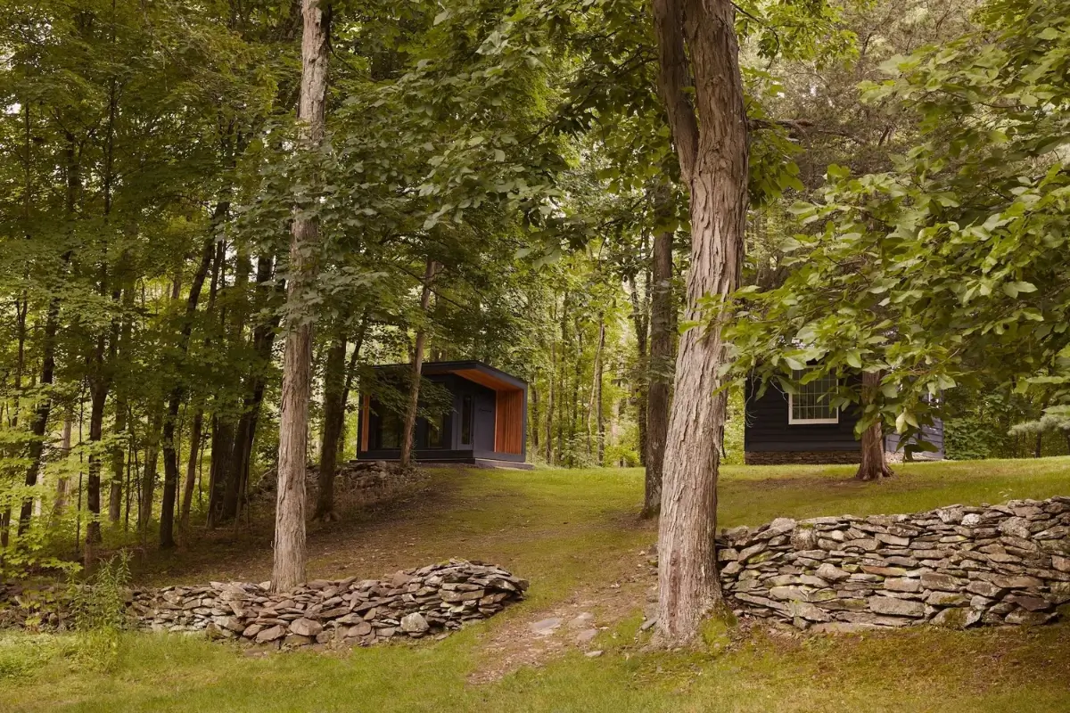 A Thoughtfully Renovated and Extended 18th-Century Farmhouse in the Hudson Valley 30 late-18th-century-farmhouse-hudson-valley